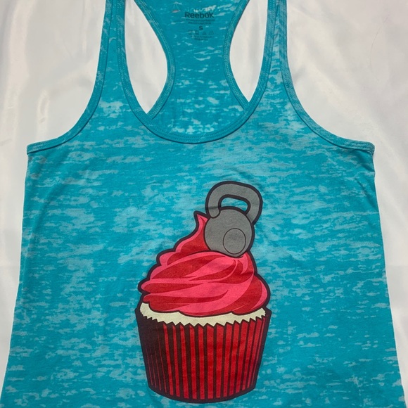 Women’s Reebok Cupcakes and Kettlebell Tank - Picture 3 of 5